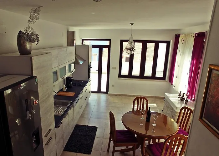 Dubravka Apartmán Zavalatica