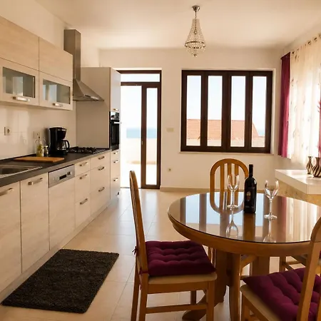Dubravka Apartmán Zavalatica