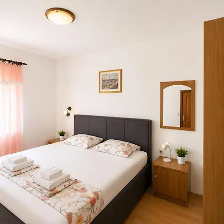 Dubravka Apartmán Zavalatica
