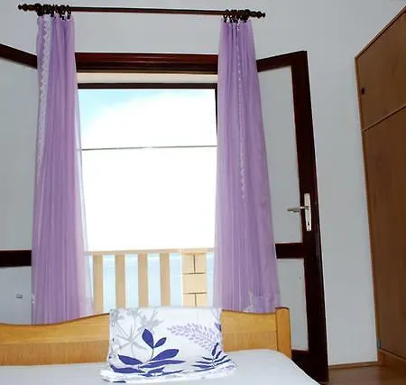 Apartment Dubravka Zavalatica